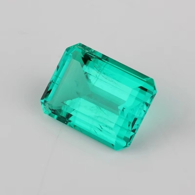 7 * 9mm Octagon Emerald Cut Green Synthetic Emerald Stone Forever Một màu Moissanite