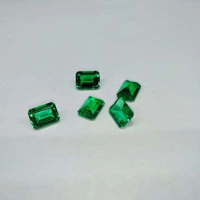 7 * 9mm Octagon Emerald Cut Green Synthetic Emerald Stone Forever Một màu Moissanite