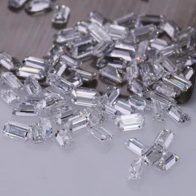 3 carat Cỡ nhỏ Ngọc lục bảo cắt Vvs Phòng thí nghiệm trưởng thành Kim cương Melee Moissanite cho đồ trang sức