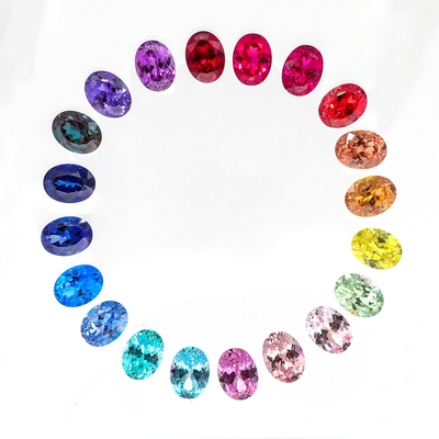 Màu sắc 6 * 8mm Oval Cut Lab trưởng thành Kim cương 22 đa màu 1.5ct Sapphire Ruby Emerald Loose Gemstone