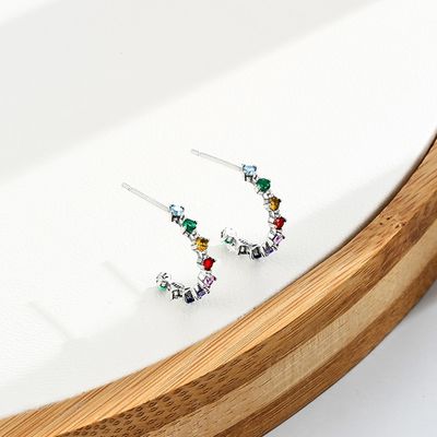 S925 0,6in 1,4g Bông tai đinh tán cầu vồng 5A Bông tai vòng bạc cỡ vừa bằng bạc Sterling