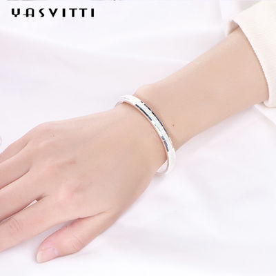 0.08oz 2in Vòng tay quyến rũ bằng bạc rắn S925 Vòng đeo tay có thể điều chỉnh của phụ nữ OEM