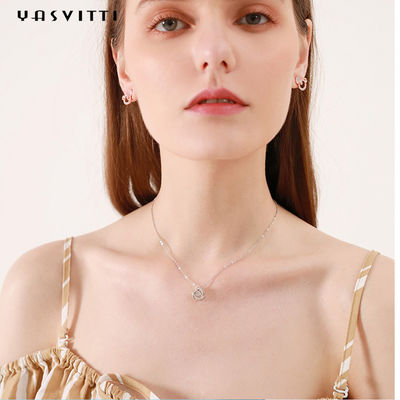 2g Vị hôn thê 18k Sterling Silver Mặt dây chuyền Vòng cổ Vòng cổ Zirconia khối 1.64ft