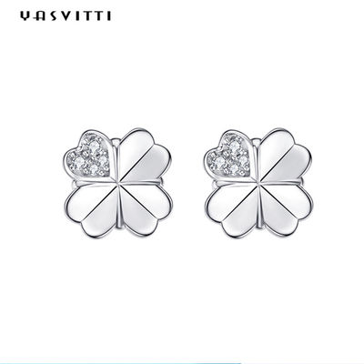 0,7 cm 0,07oz Bông tai đinh tán cỏ bốn lá 925 Bông tai bạc Sterling ODM