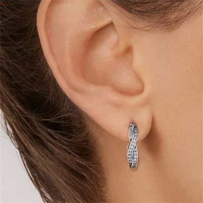 0,5in 1,7g Vòng đeo bện Bông tai xoắn Brincos Sterling Silver Studs Party ODM