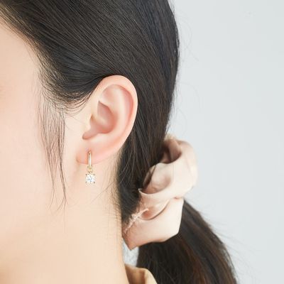0,67in 2,2g Bộ trang sức bạc Sterling Bộ trang sức bạc mạ bạch kim CZ Bông tai kim bạc