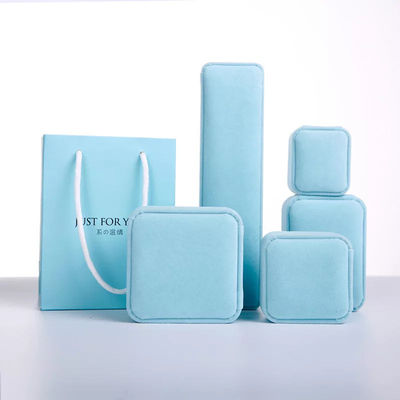 2.8X3.3X1.4in 0.8gram Bao bì giấy trang sức tái chế Hộp trang sức nhung màu xanh Carton