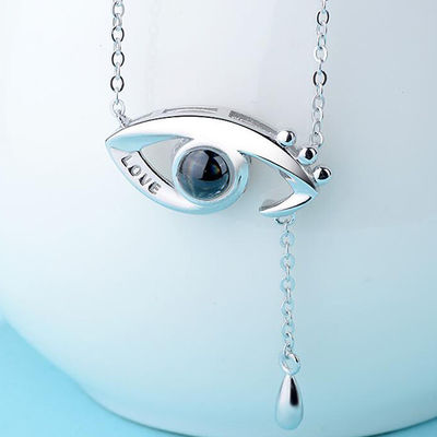 3,9 gam 0,48X0,84in Angel Eyes Vòng cổ Vòng cổ chiếu ánh sáng tùy chỉnh ODM